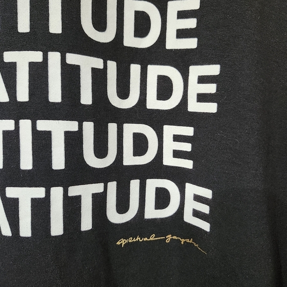 Spiritual Gangster NWT Womens Gratitude Gemma‎ Sweatshirt Sz XS Black White Cozy - Picture 4 of 6